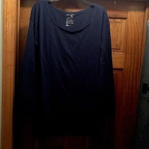 Shirt long sleeved